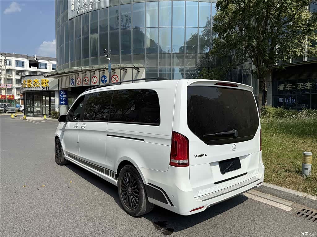 Mercedes-Benz V-Class, 2019 4