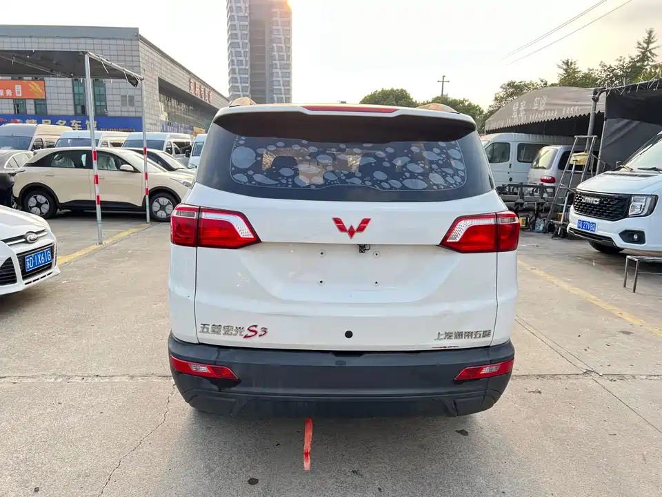 Wuling Wuling Hongguang S3