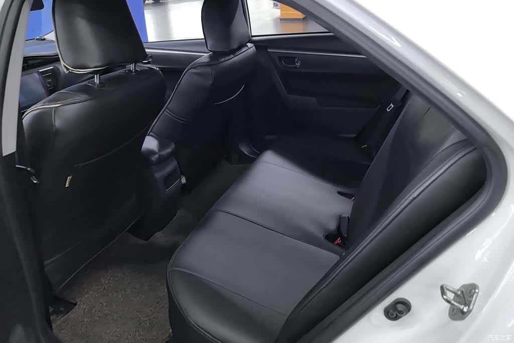 Toyota Corolla, 2017 11