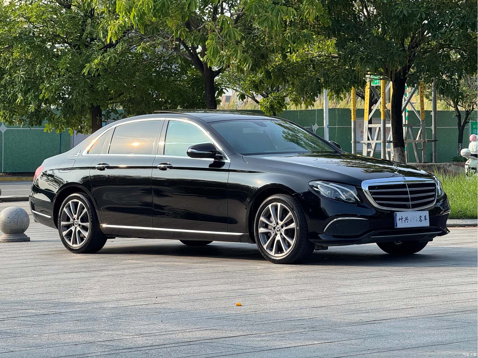 Mercedes-Benz E-Class, 2019 3