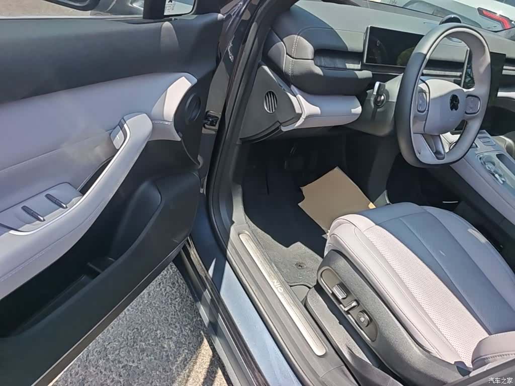 NIO ES6, 2024 16