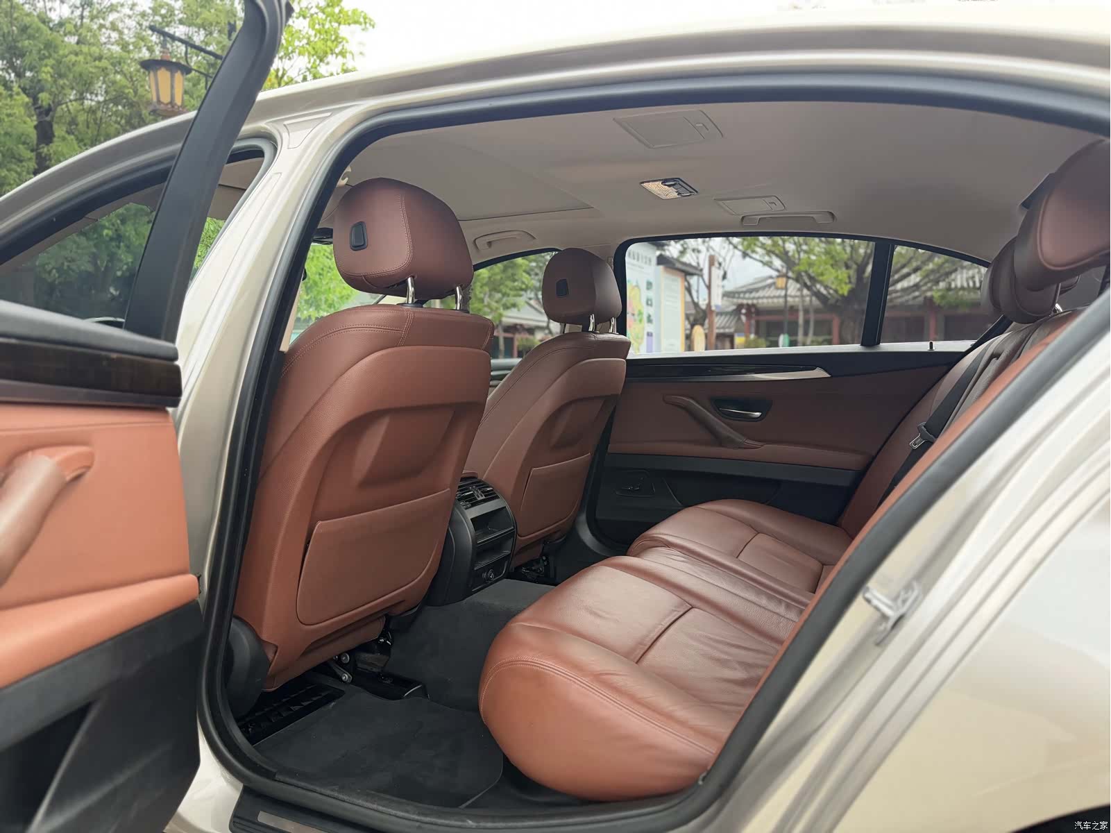 BMW 5 Series, 2016 12