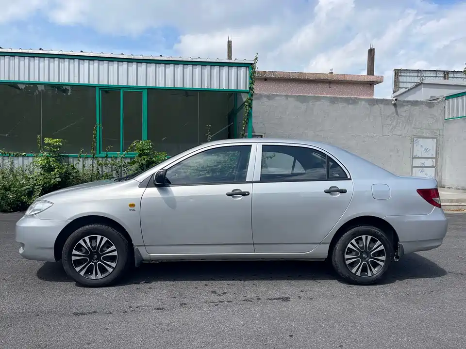 BYD F3