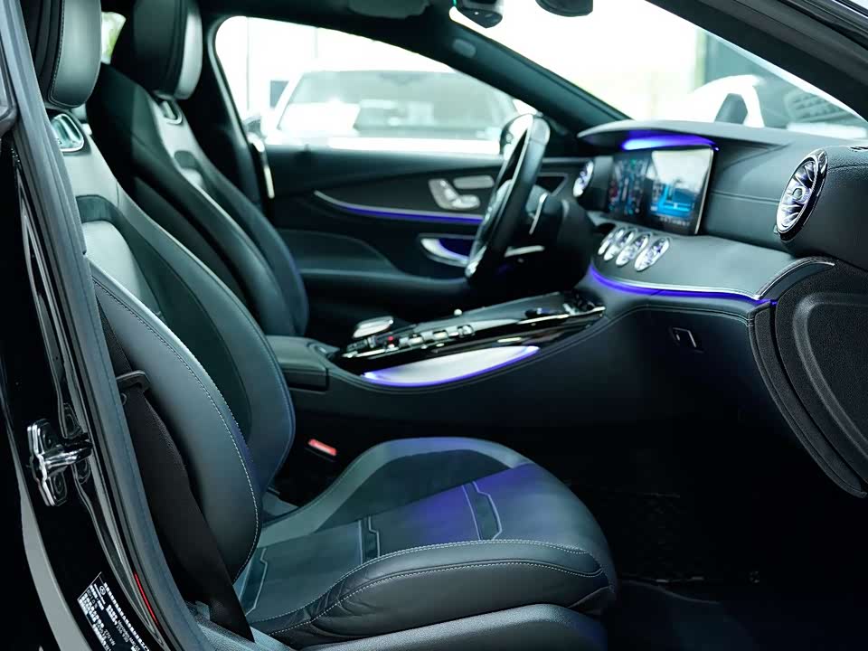 Mercedes-Benz AMG GT Mercedes-Benz AMG GT