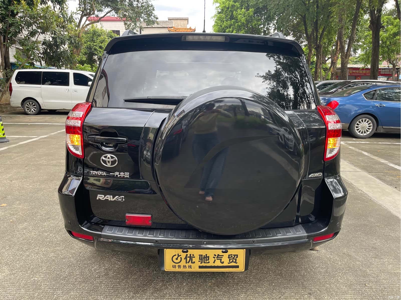Toyota RAV4, 2013 23