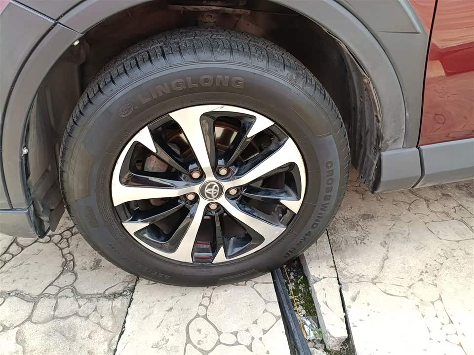 Toyota RAV4 Rongfang