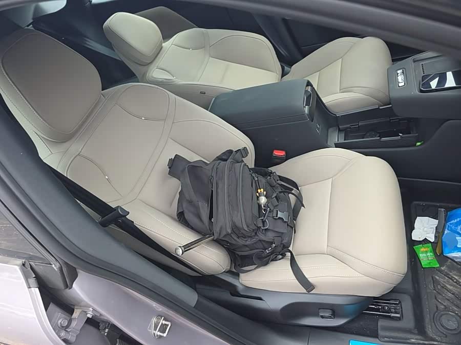 Volvo VOLVO XC70 PLUG-IN HYBRID 2025, фото 25