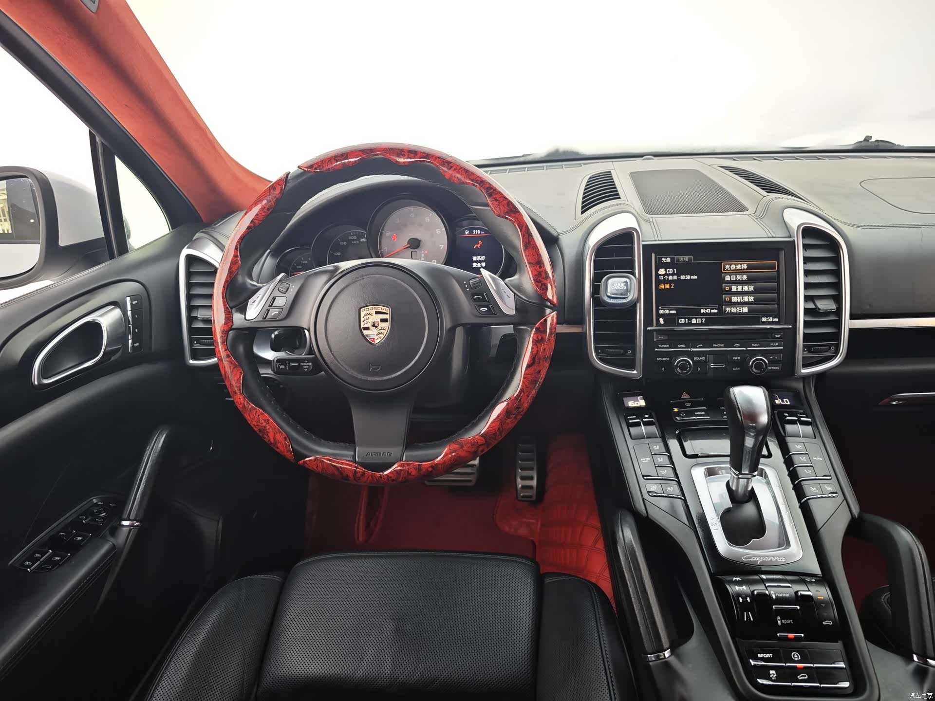 Porsche Cayenne, 2013 16