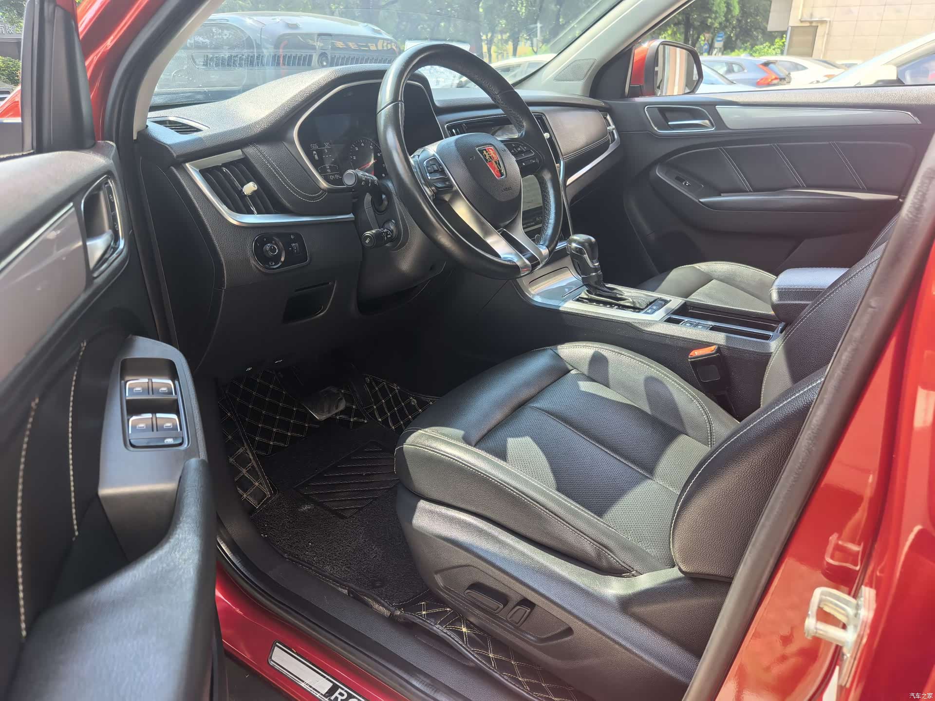 Roewe RX5, 2017 6