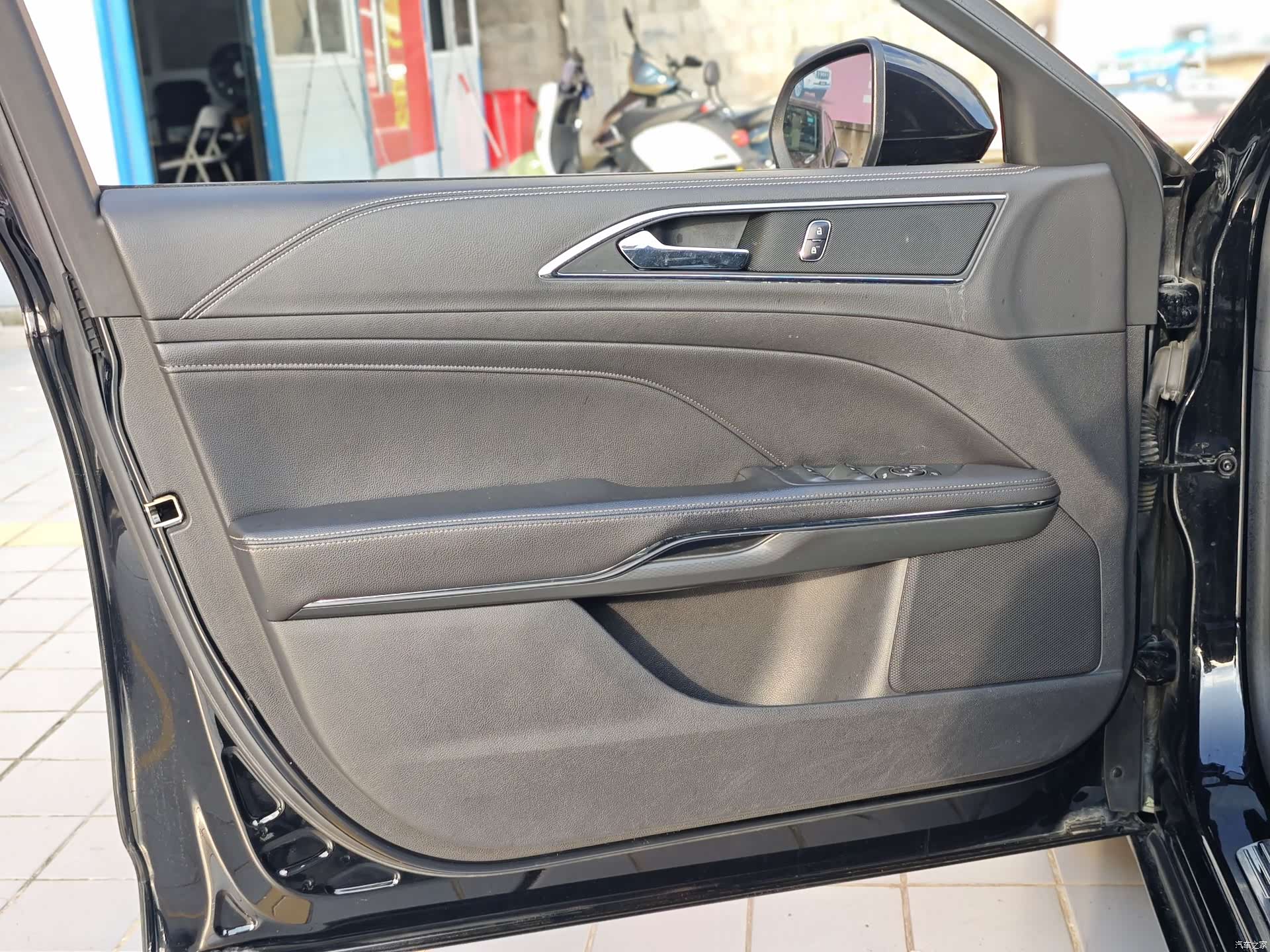 Ford Taurus, 2018 12
