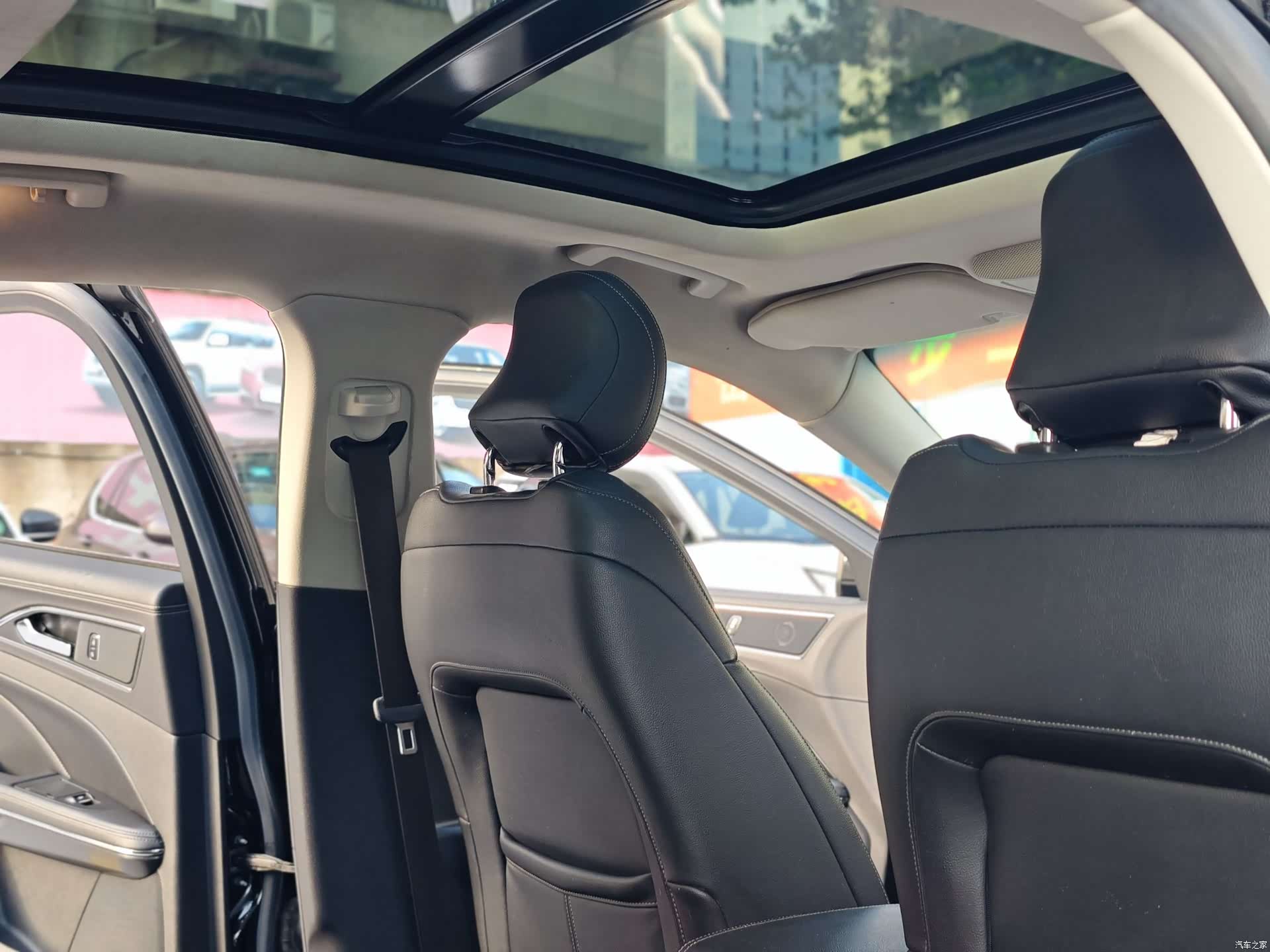 Ford Taurus, 2018 16