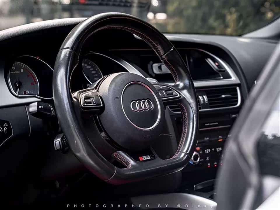 Audi S5