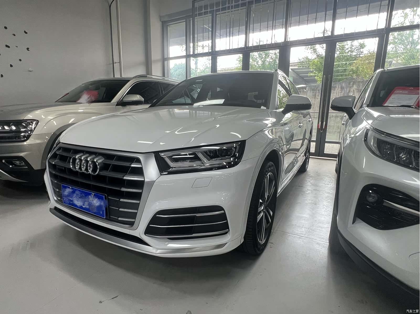 Audi Q5L, 2020 1