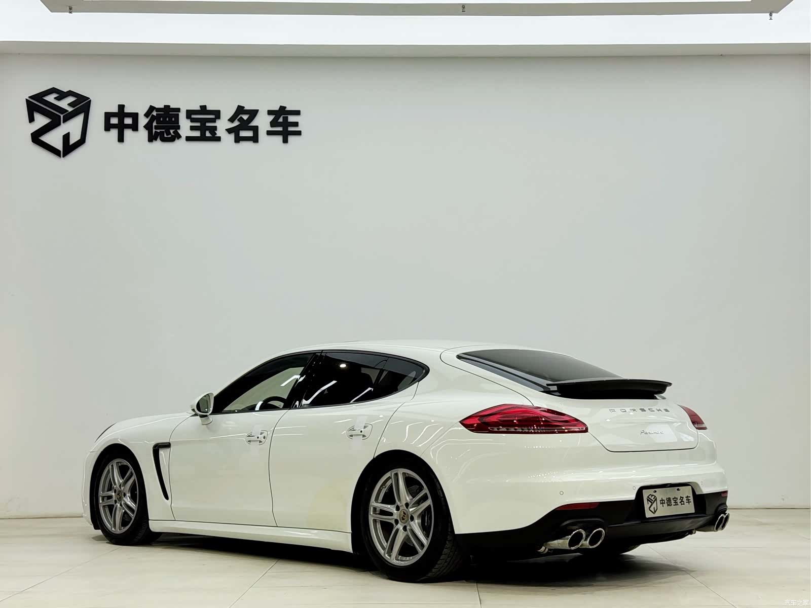 Porsche Panamera, 2015 4