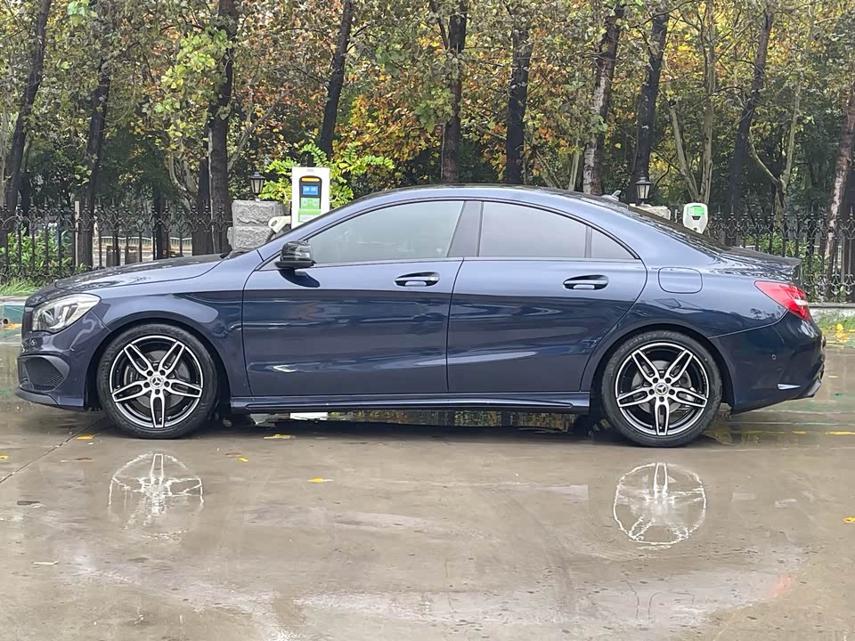 Mercedes-Benz CLA