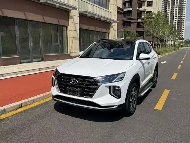 Hyundai Tucson 2021 — купить из Китая под заказ