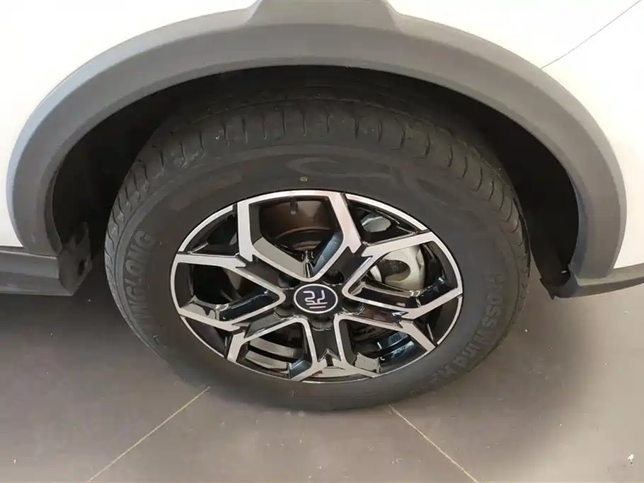 BYD Yuan Pro BYD Yuan Pro