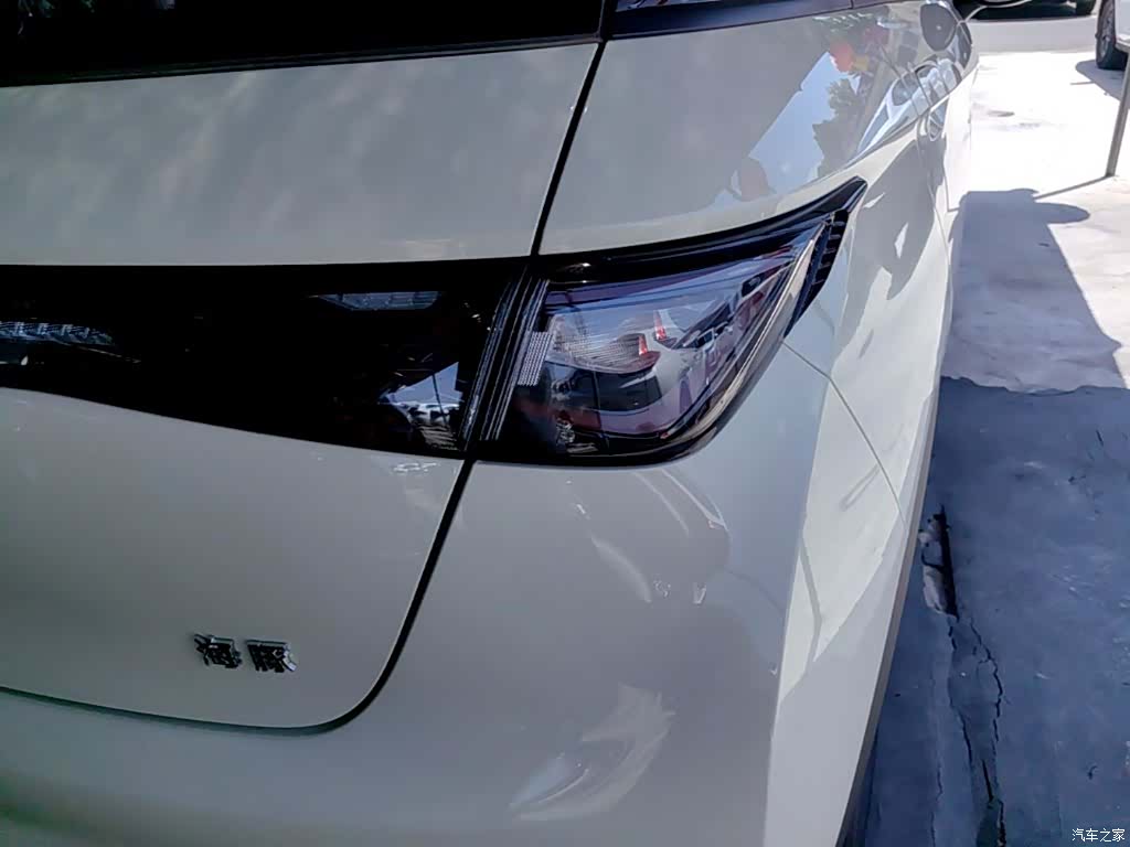 BYD Dolphin, 2026 8
