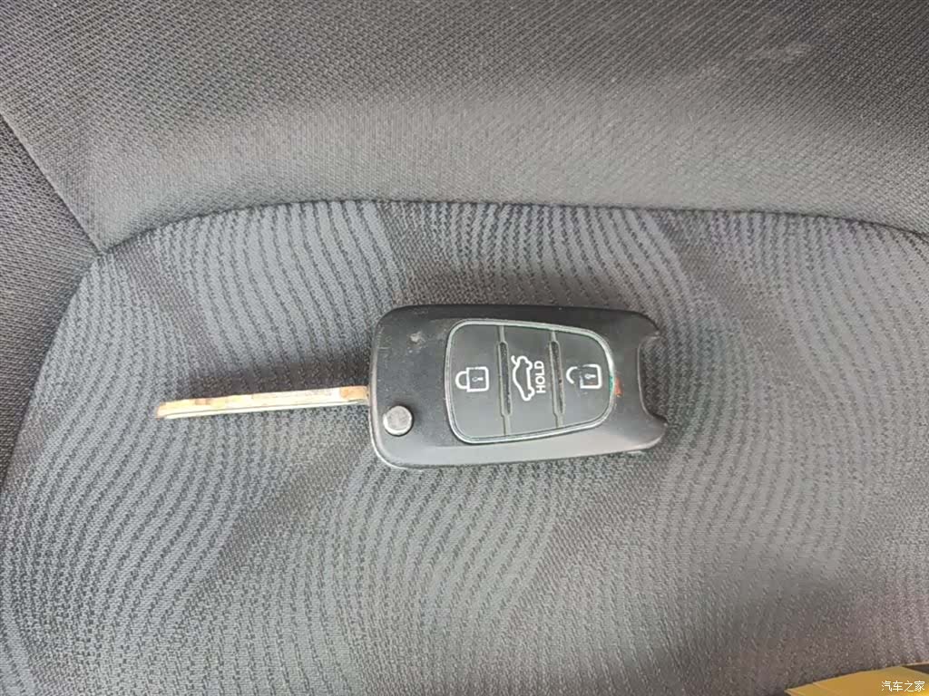 Kia K2, 2016 9