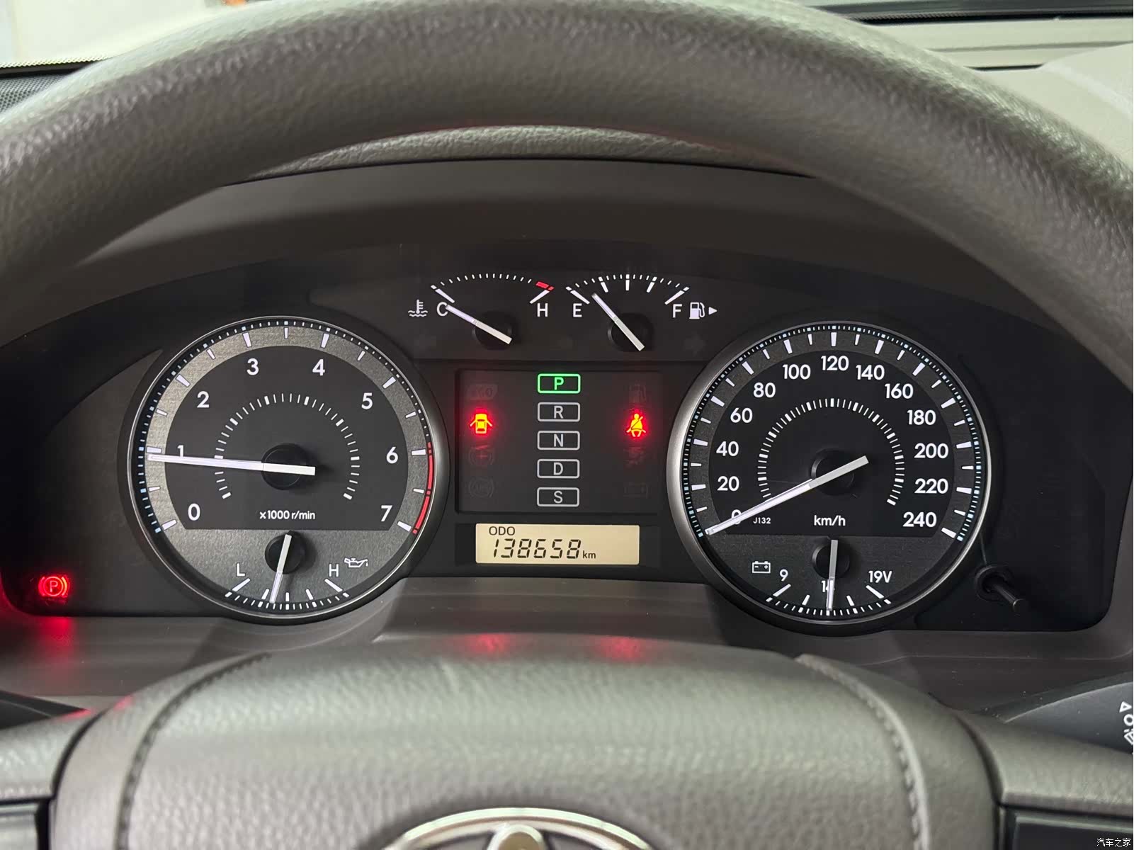 Toyota Land Cruiser, 2017 16