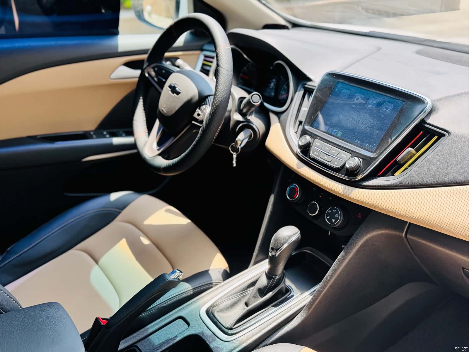 Chevrolet 320, 2022 9