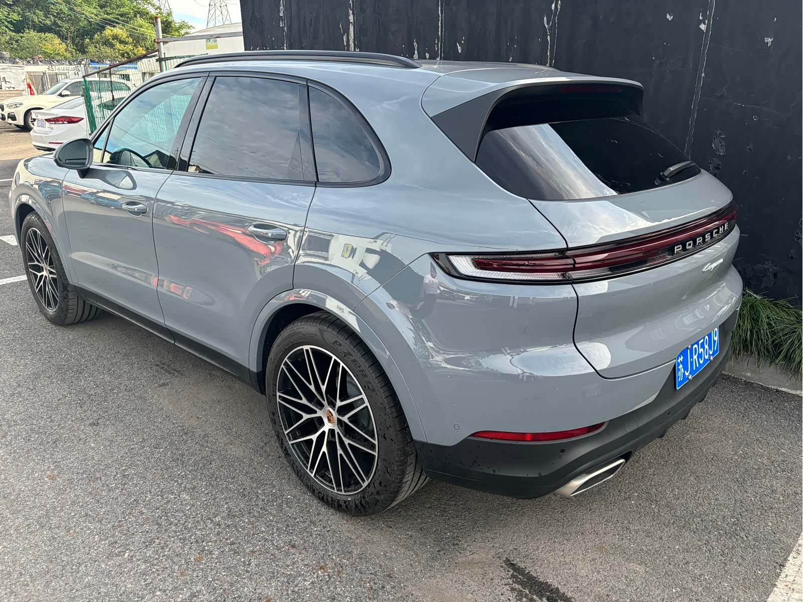 Porsche Cayenne, 2026 все фото