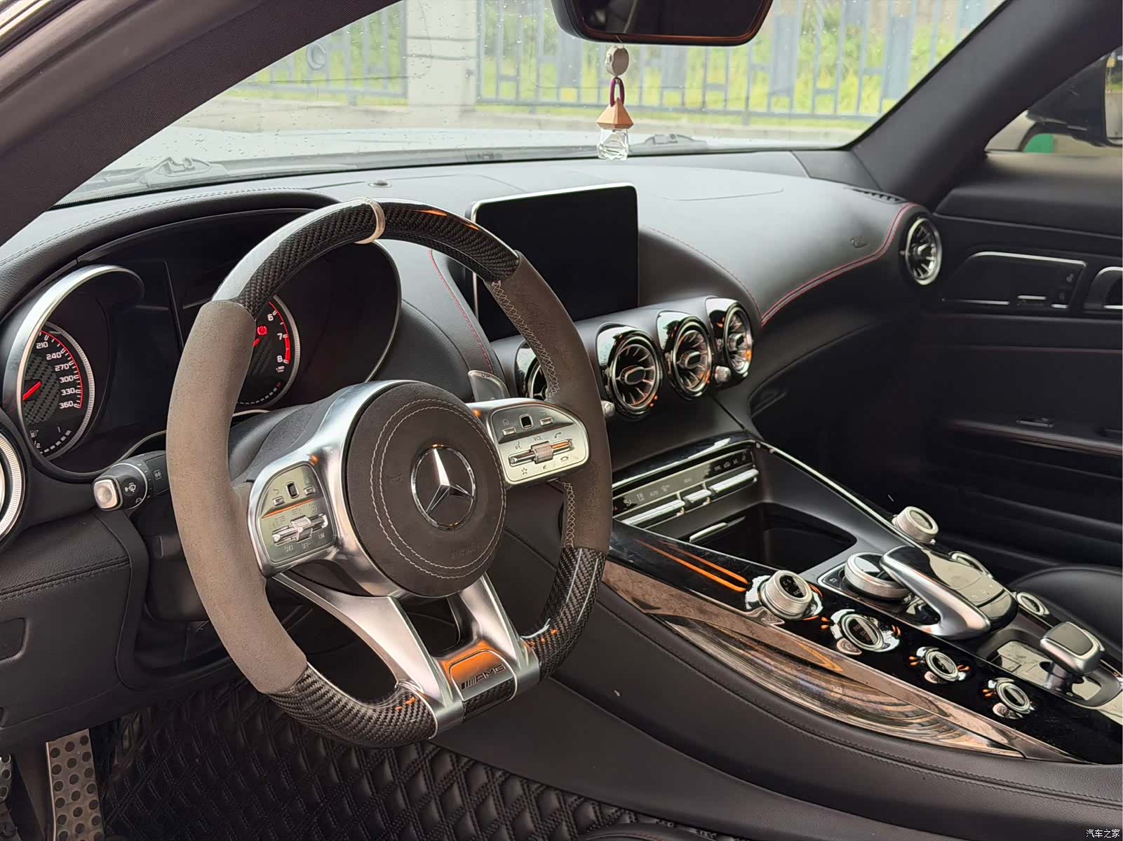 MG AMG, 2018 все фото