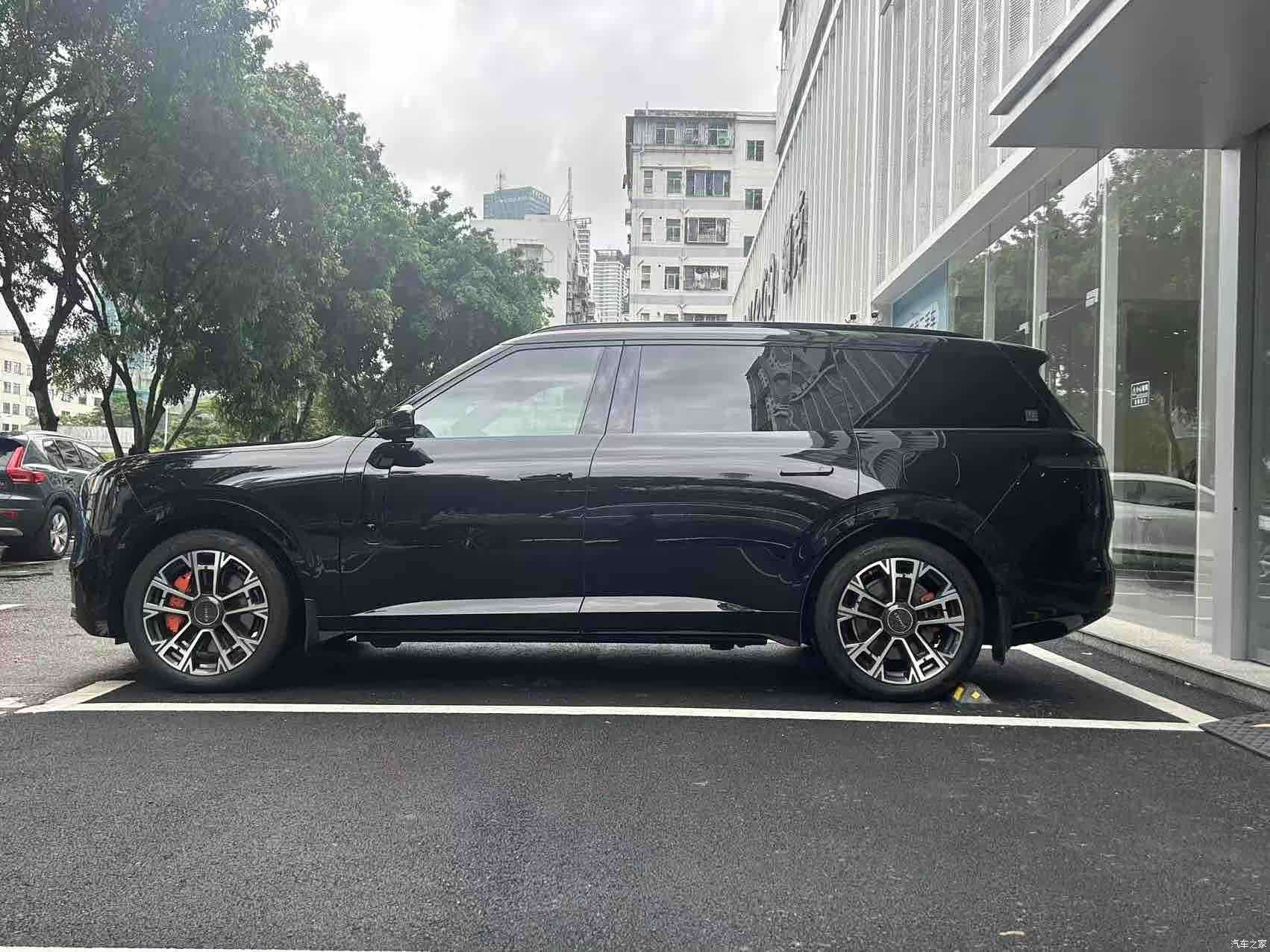 Lynk & Co 02, 2025 все фото
