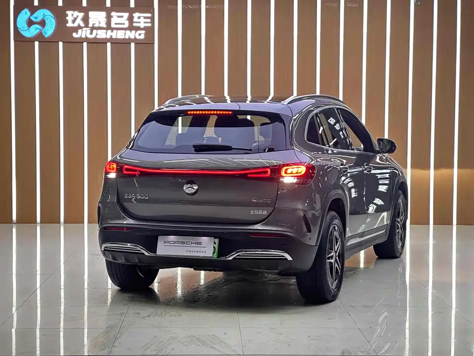 Mercedes-Benz EQA Mercedes-Benz EQA
