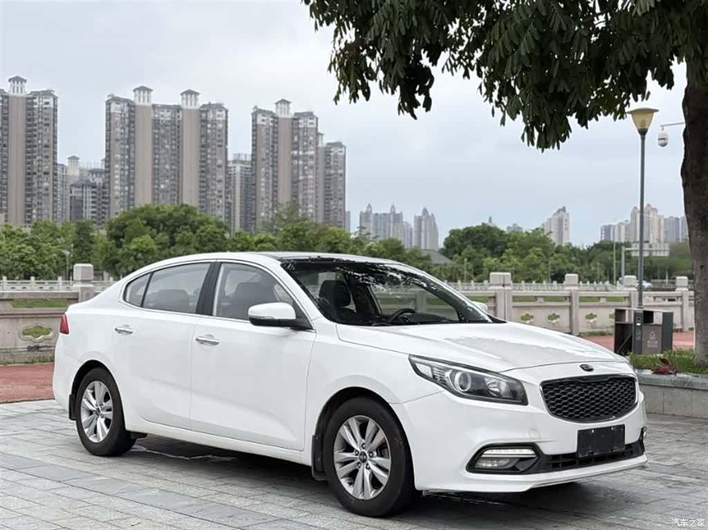 Kia K4, 2015 3