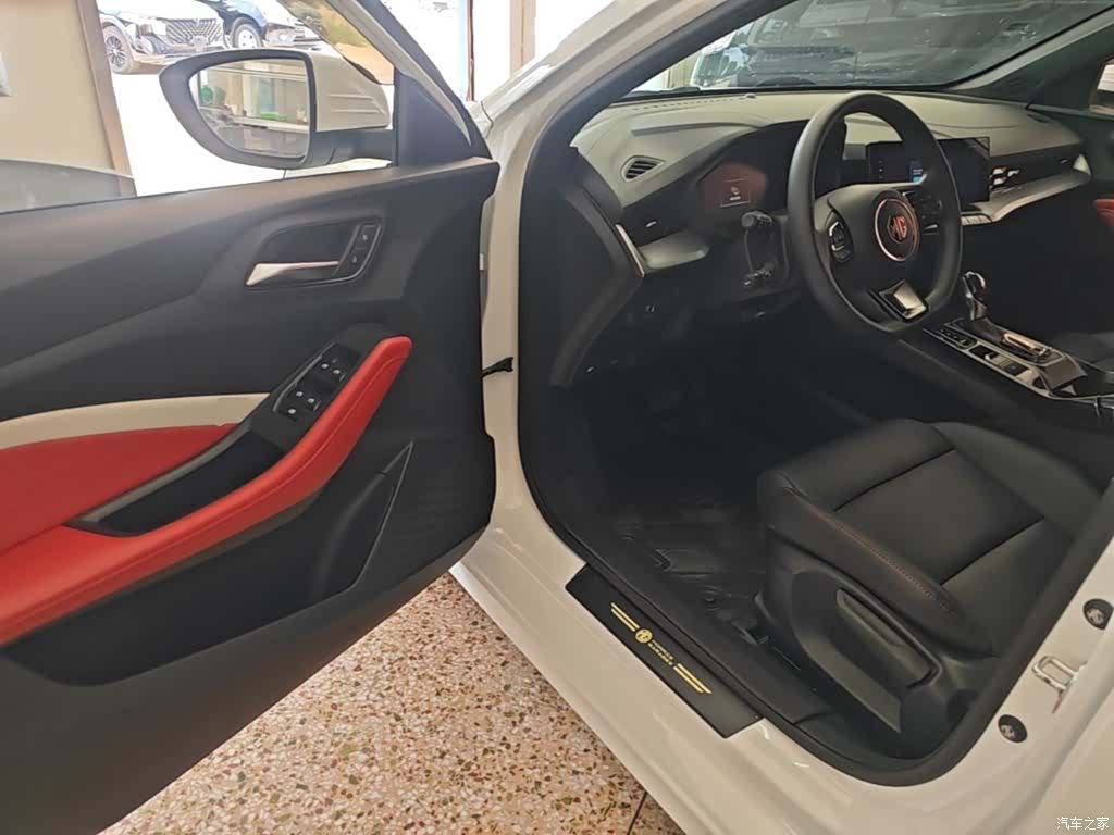 MG MG5, 2024 16
