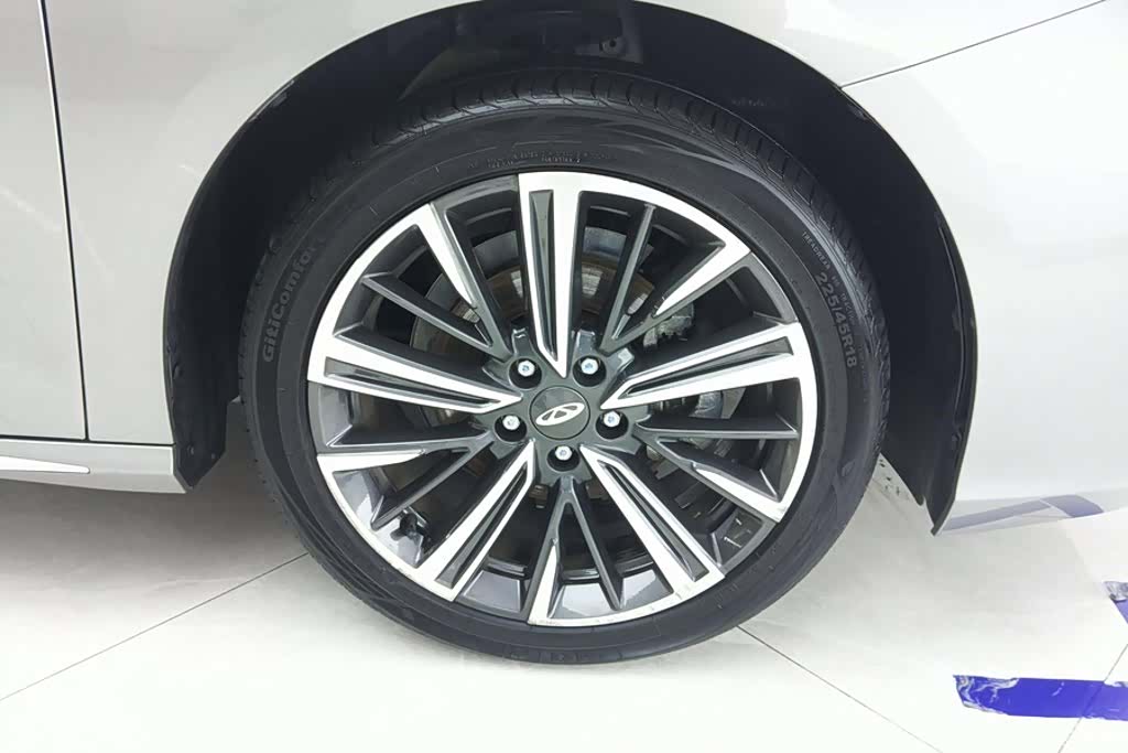 Chery Arrizo 8, 2024 6