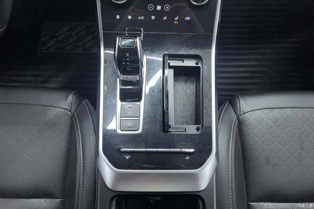 Chery Tiggo 8, 2019 16