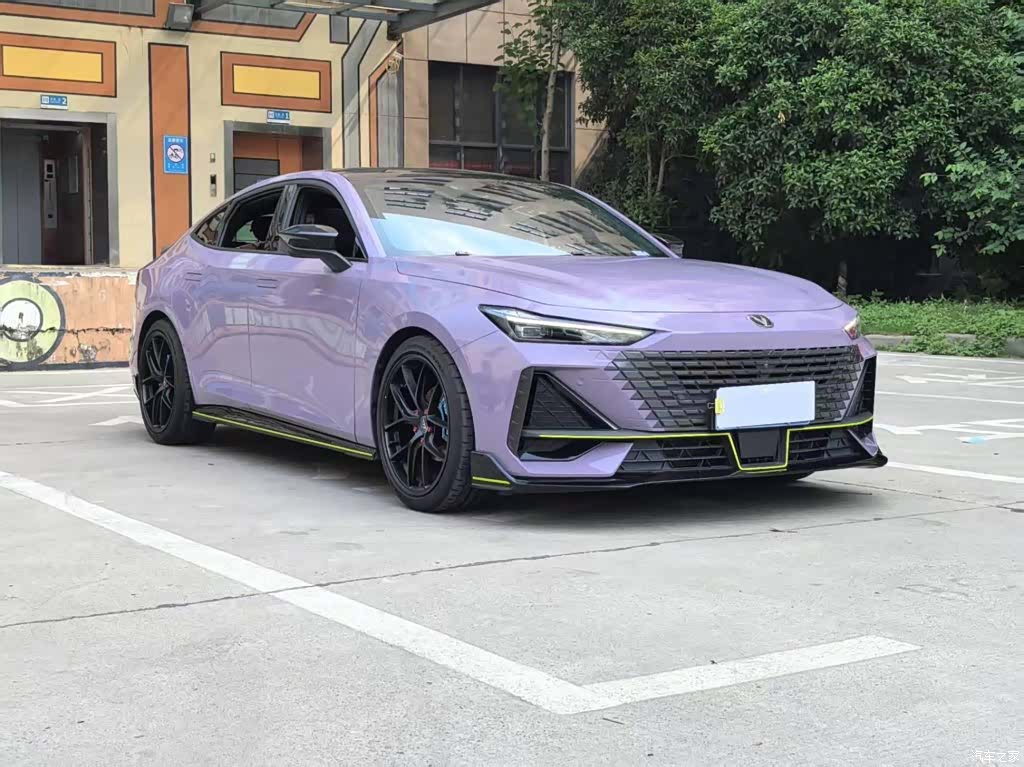 Changan UNI-V, 2022 3