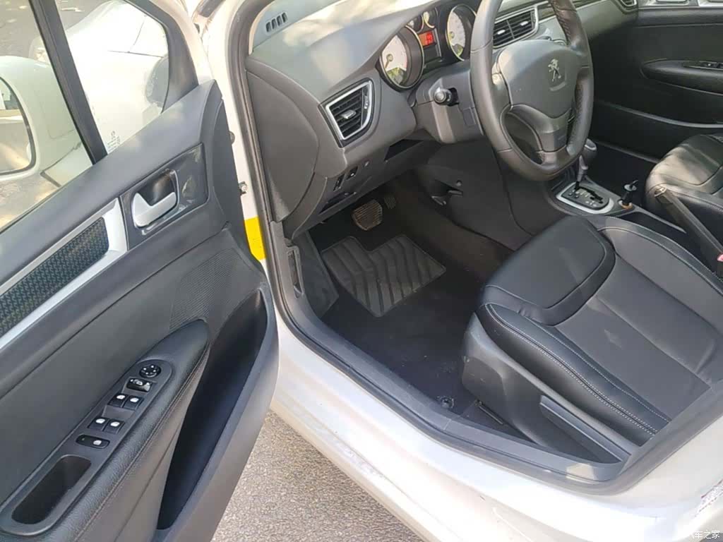 Peugeot 308, 2016 16