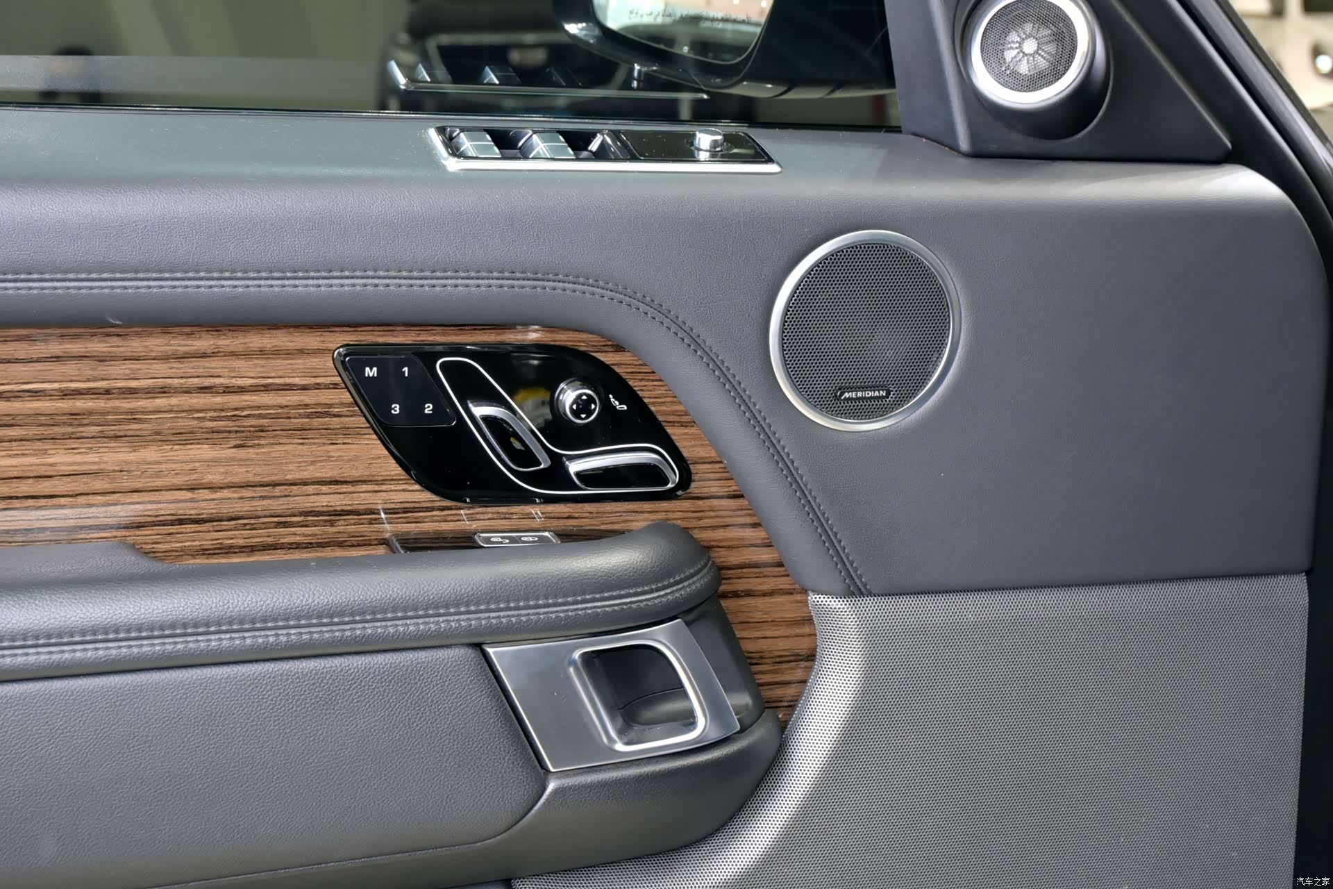 Land Rover Range Rover, 2018 18