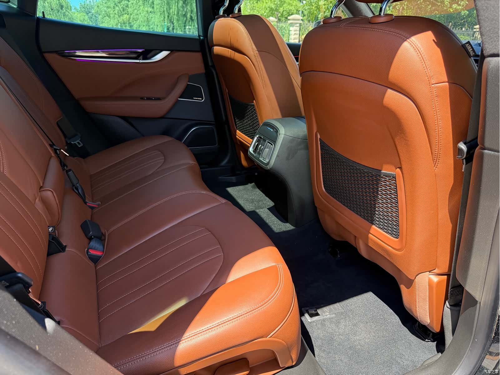 Maserati Levante, 2022 22