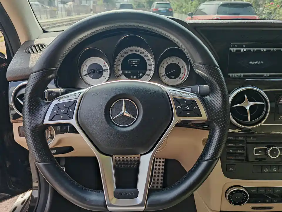 Mercedes-Benz GLK class
