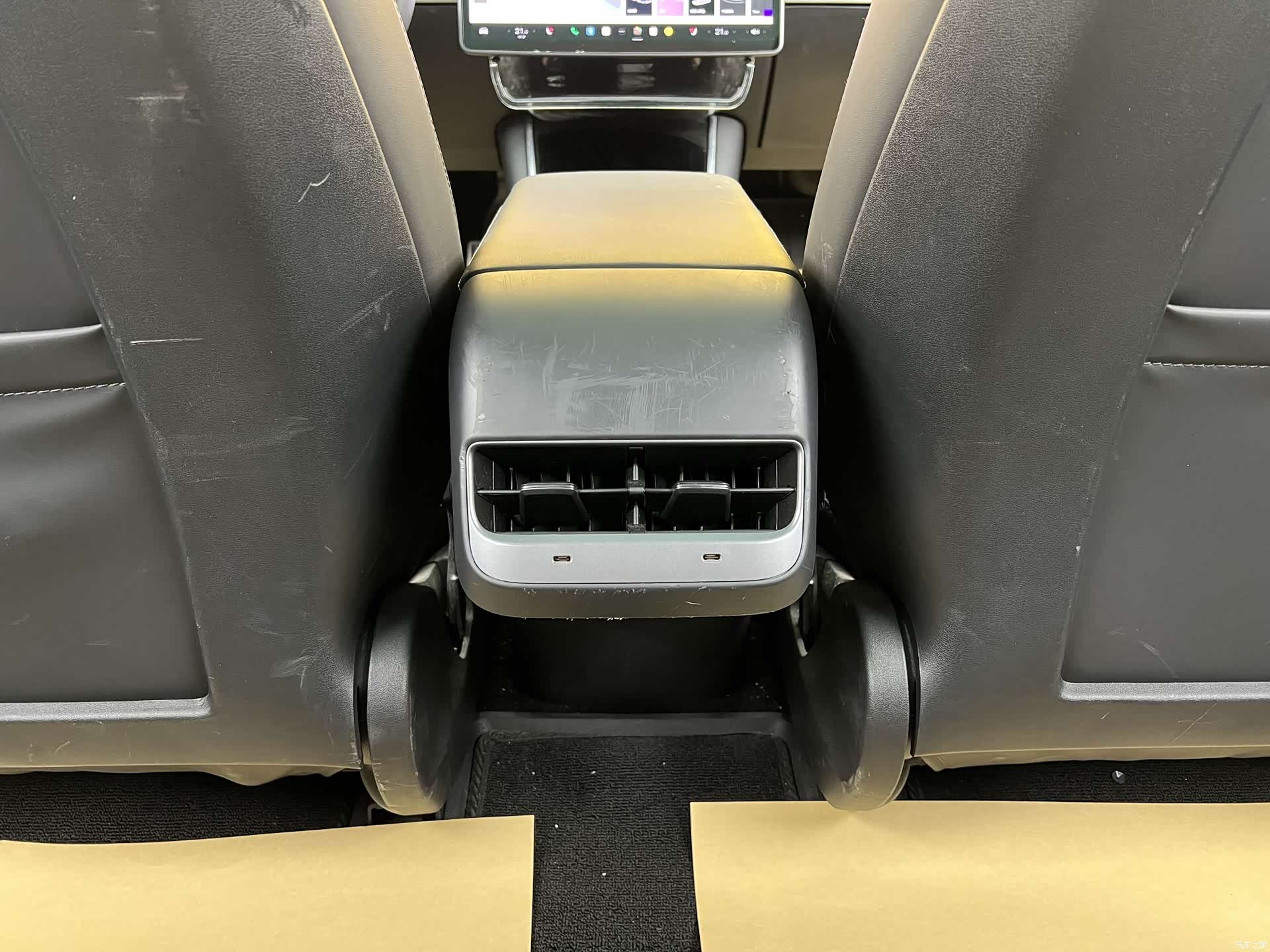 Tesla Model 3, 2020 24