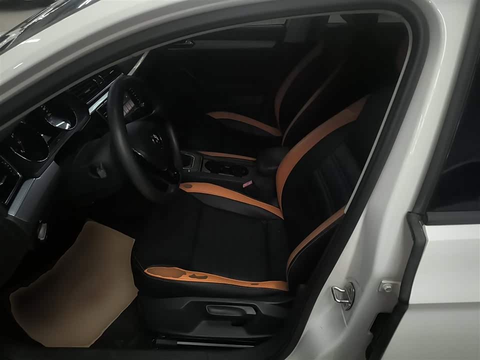 Volkswagen Lingdu Volkswagen Lingdu