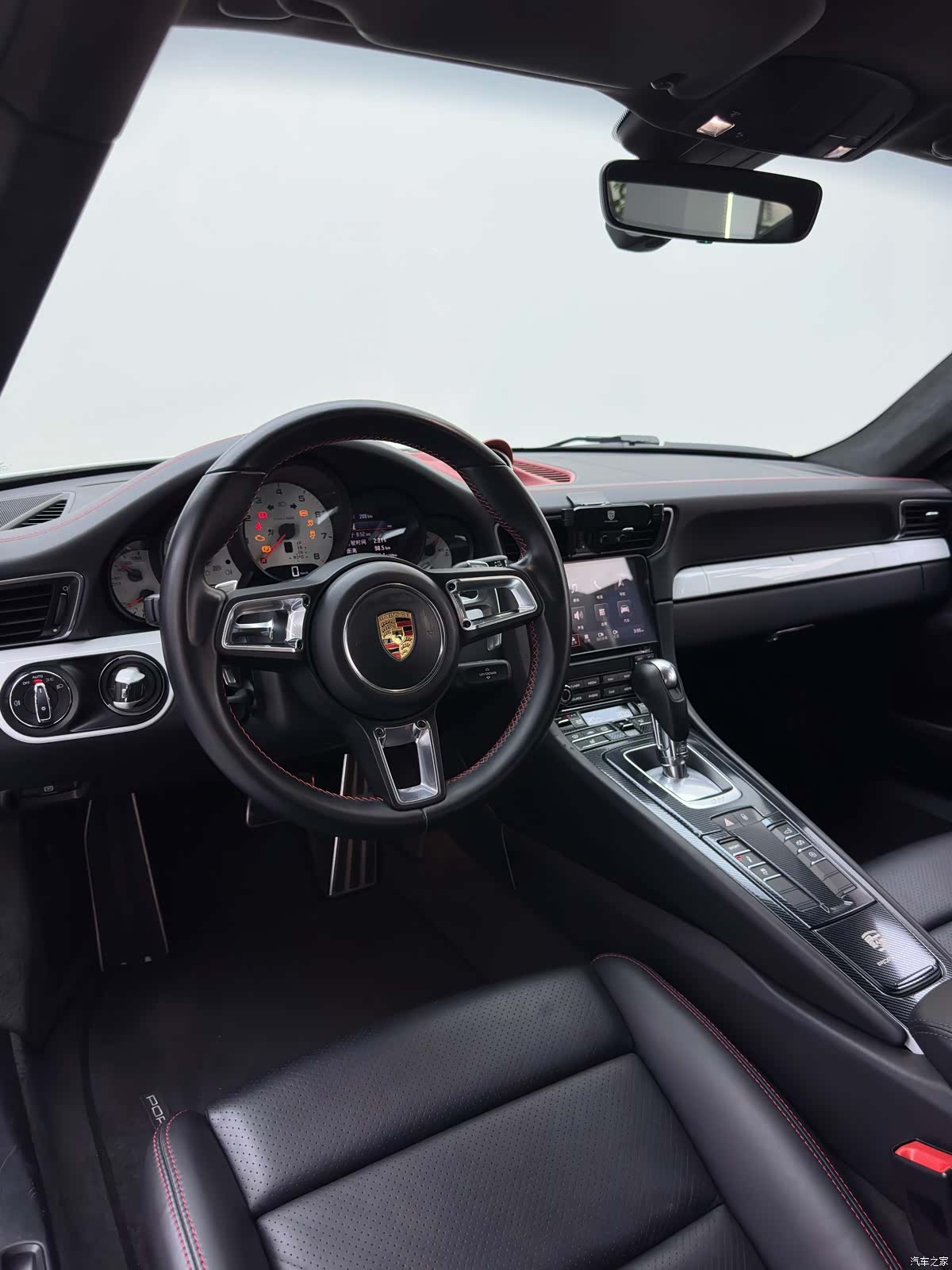 Porsche 911, 2018 14