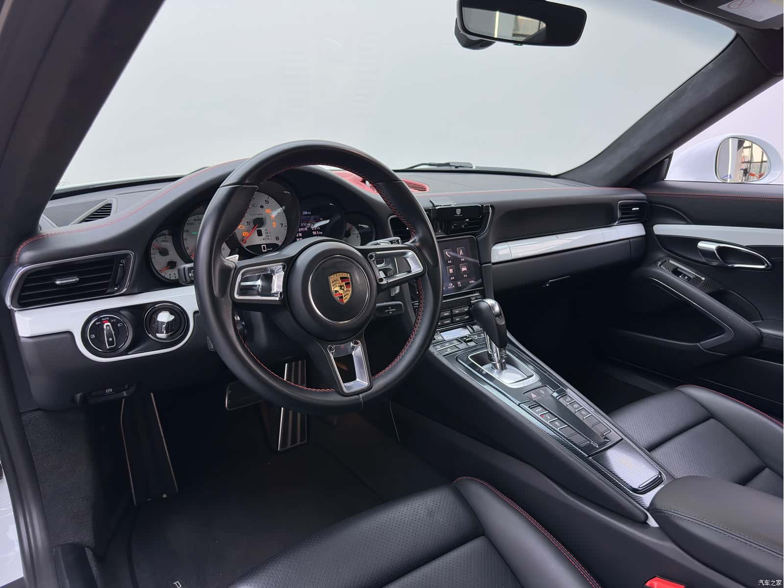 Porsche 911, 2018 15