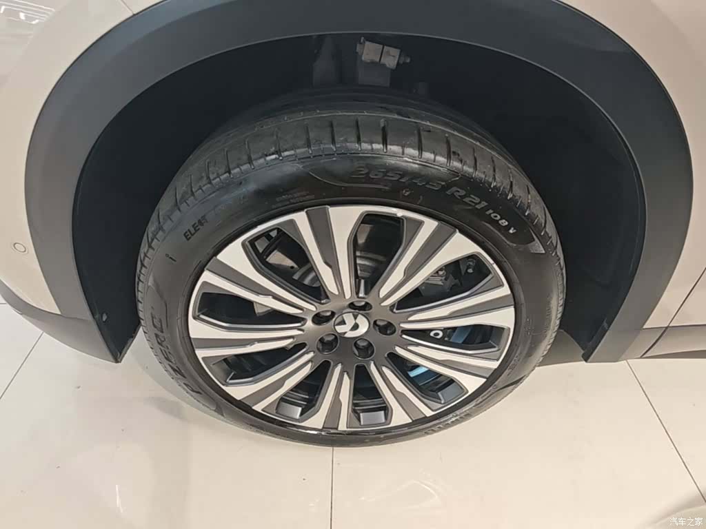 NIO ES8, 2024 23