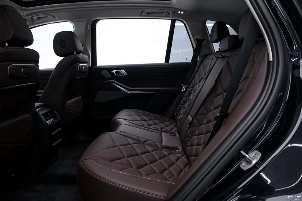 BMW X5, 2024 14