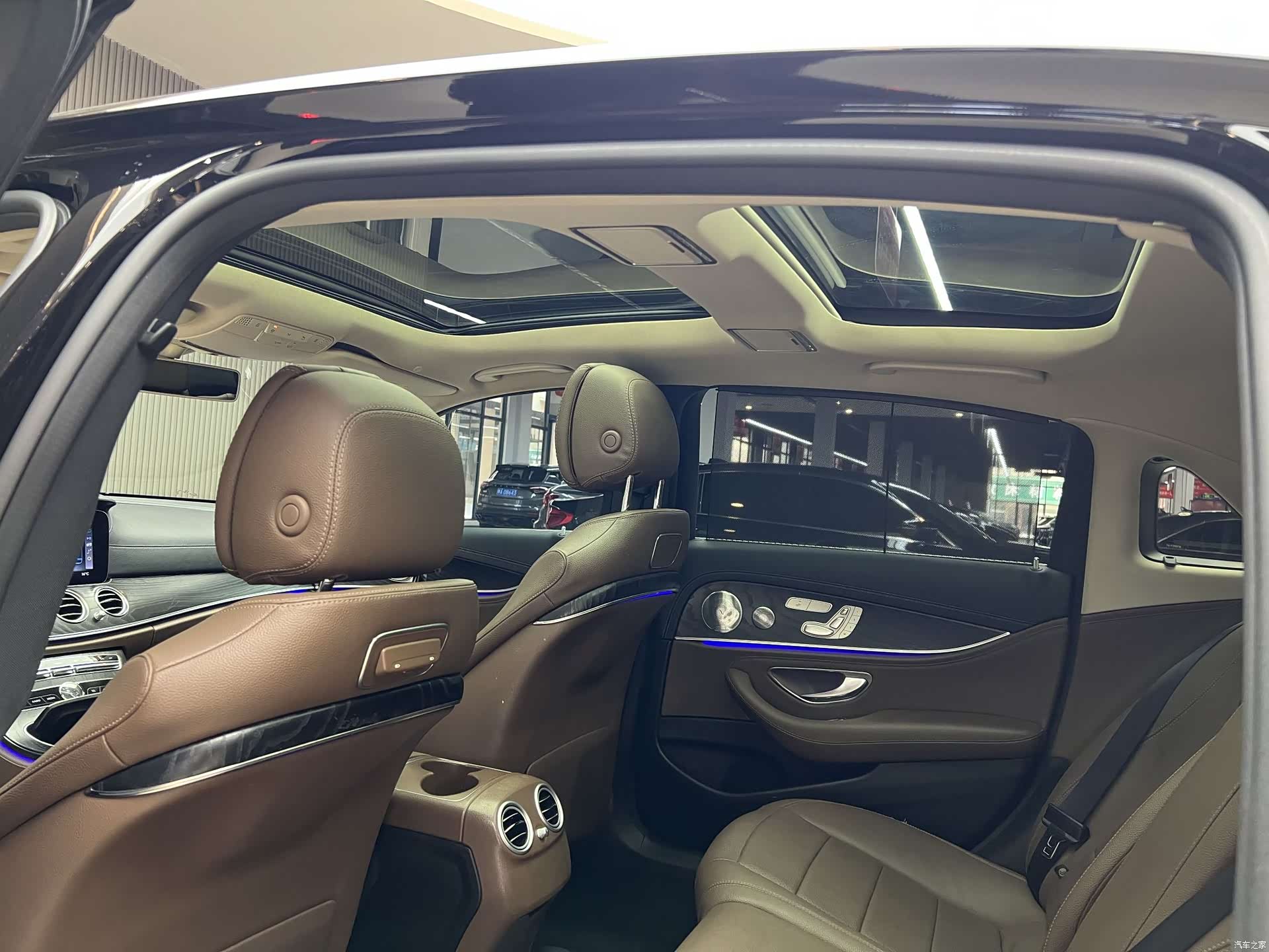 Mercedes-Benz E-Class, 2019 14