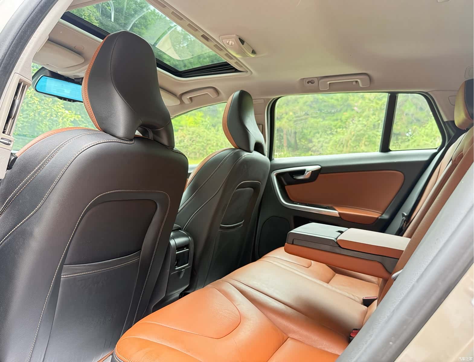 Volvo V60, 2015 9