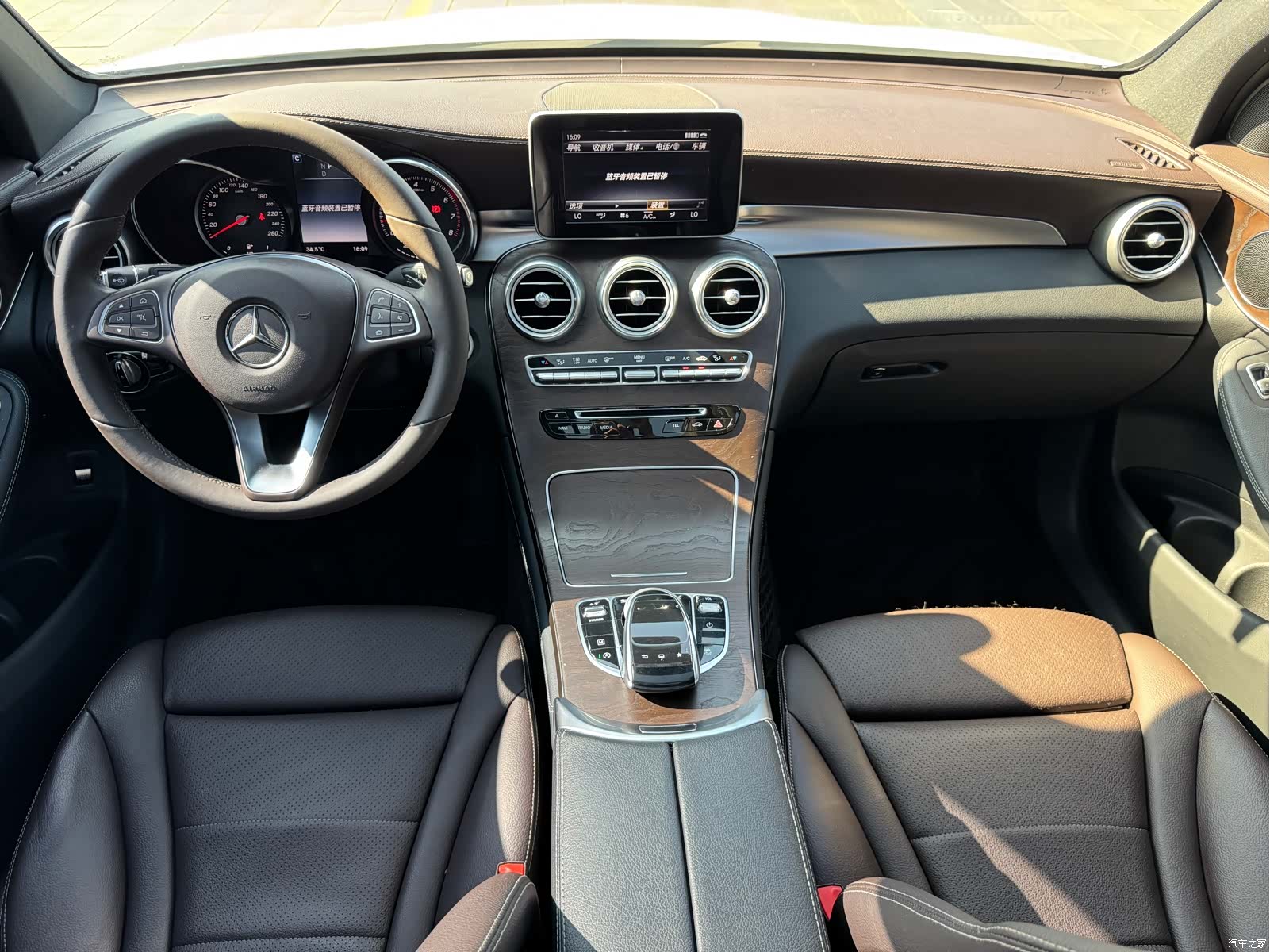 Mercedes-Benz GLC, 2016 14