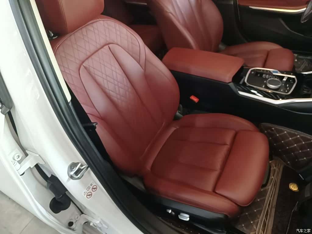 BMW i3, 2023 25