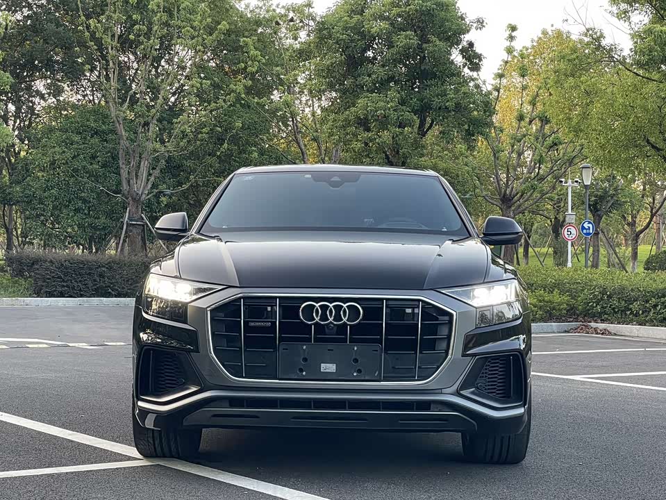 Audi Q8 Audi Q8
