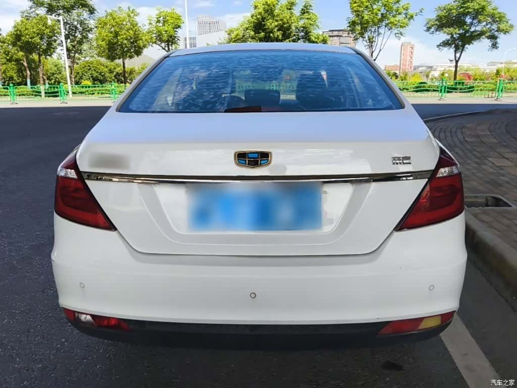 Geely Emgrand, 2017 6